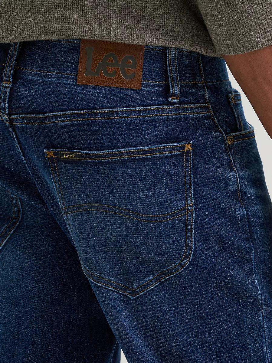 Men's Extreme Motion Straight Fit Tapered Leg Jean - Smgarment's