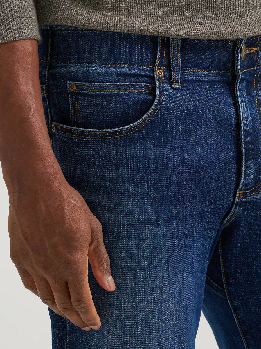 Men's Extreme Motion Straight Fit Tapered Leg Jean - Smgarment's