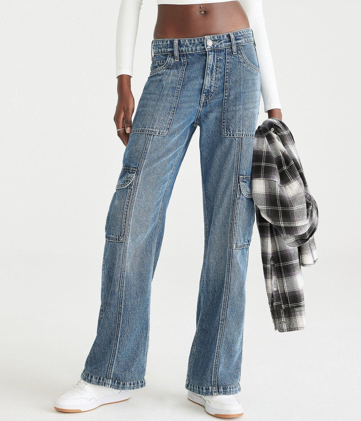 Mid - rise wide leg utility cargo jean - SMgarment's