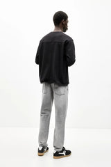 Standard Fit Jeans