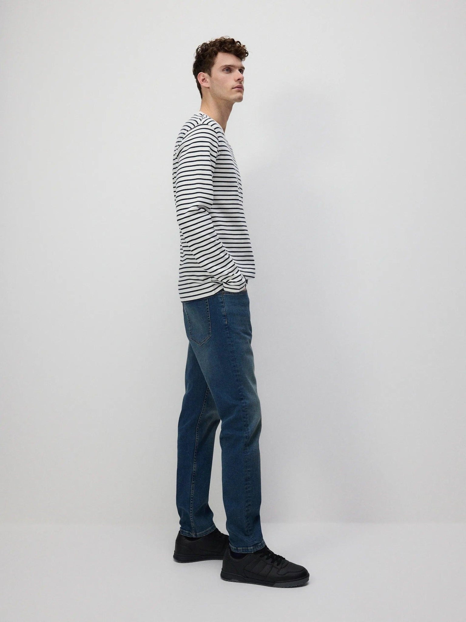 RESERVED Slim Fit Jean - SMgarment's