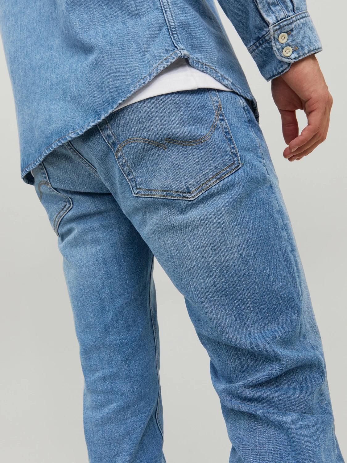 SLIM STRAITGHT - FIT JEANS - SMgarment's