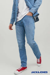 SLIM STRAITGHT - FIT JEANS - SMgarment's