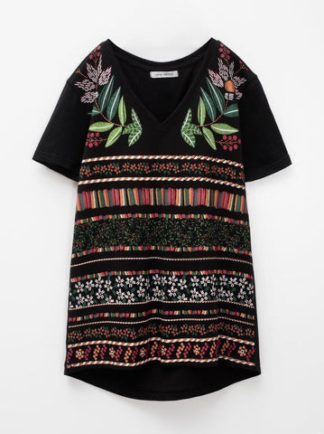 VENCA SHORT - SLEEVED T - SHIRT WITH FRONT PRINT - SMgarment's